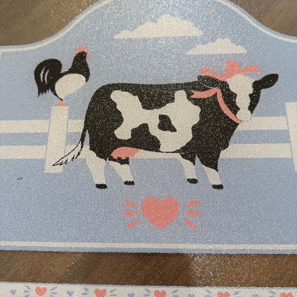 Vintage Holstein Cows Country Hearts 15”x18” Textured Glass Cutting Board - Picture 3 of 5
